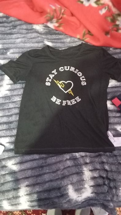 Футболки  разные