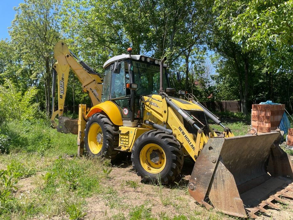 Buldoexcavator New Holland 2012 factura TVA