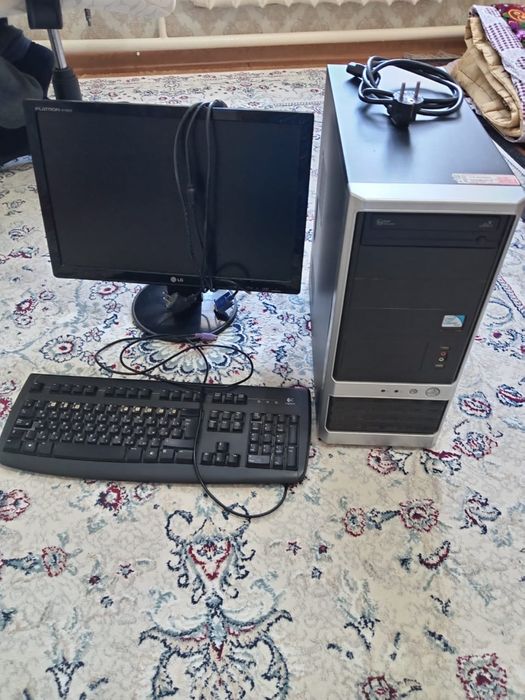 продается компьютер