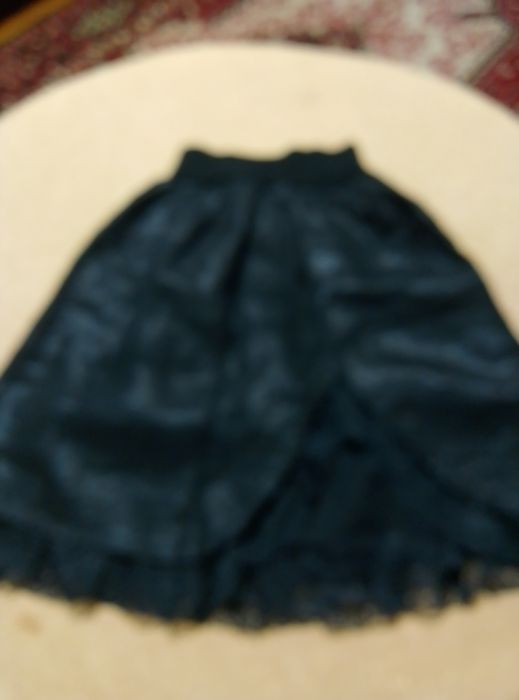 Джинсы и для девочки новые