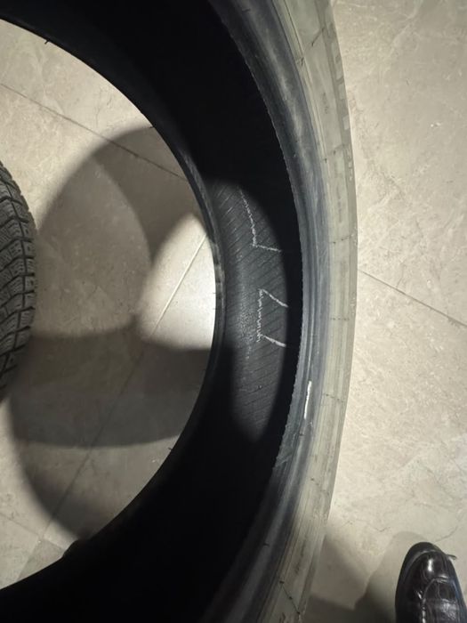 Продам зимние шины