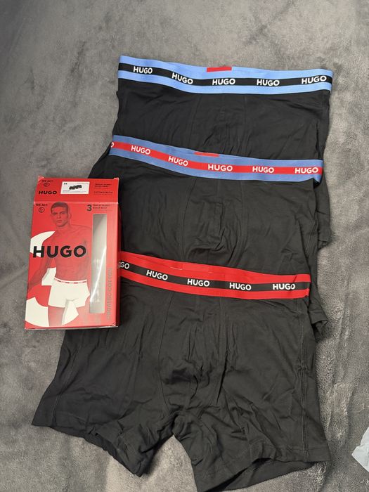 Hugo set 3 boxeri lungi culoare negru cu logo mic marimea M  noi