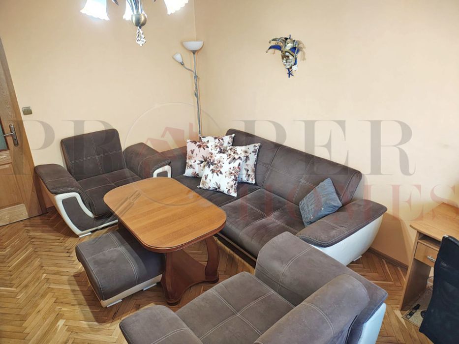 Продава се Тристаен апартамент в Велико Търново, Колю Фичето - 85 кв.м за 1565 €/кв.м - Снимка #5