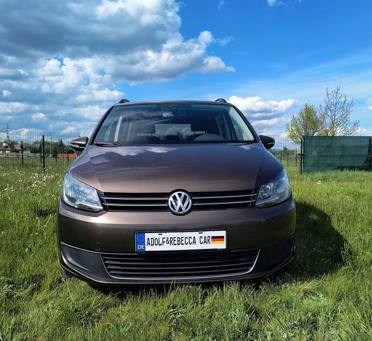 VW Touran 1.4 benzina 7 persoane