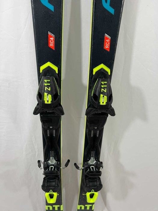 Ski schi carve Fischer RC4 The Curv DTI (2023) 157cm +Fischer Z11