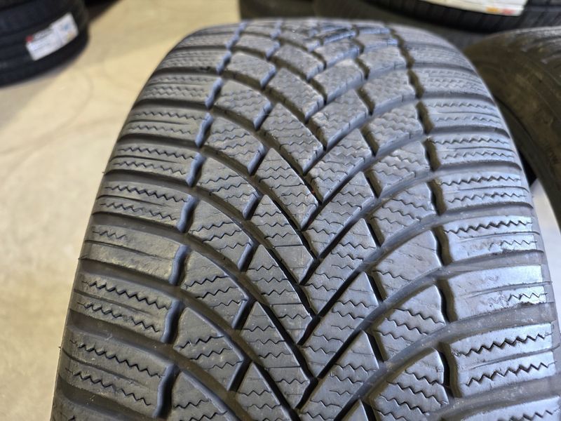 225/40/19 BRIDGESTONE 2бр