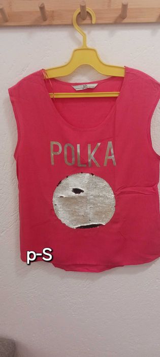 Дамски блузи с къс ръкав