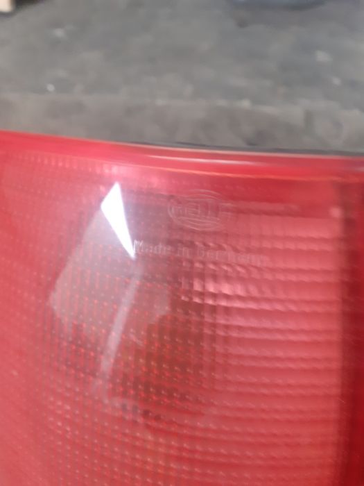 Задний фонарь Ауди A6-C4 УНИВЕРСАЛ-левый