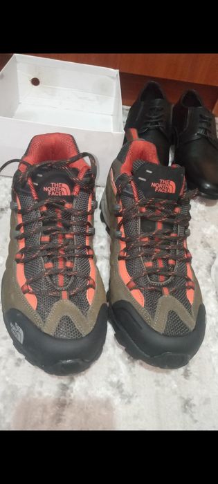 Туфлилар мен Красовкалар сатамын