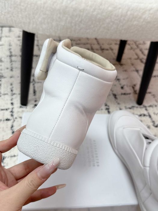 Maison Margiela Future 43-44 | White and Black