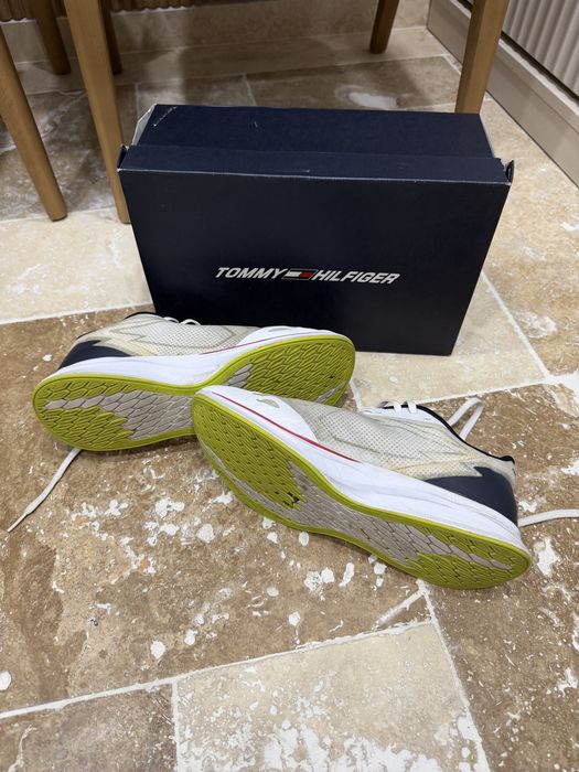 Tommy Hilfiger маратонки