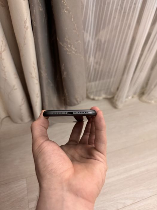 Продамм айфон 11