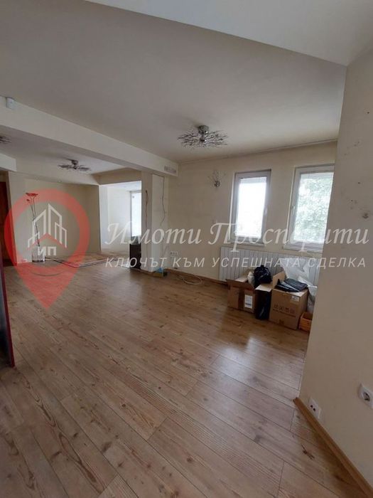 Продава се Четиристаен апартамент в София, Студентски град - 140 кв.м за 2215 €/кв.м - Снимка #3