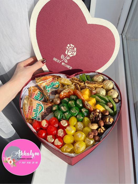 Сухофруктовая композиция