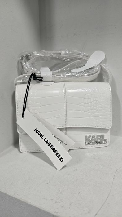 Karl Lagerfeld нива чанта