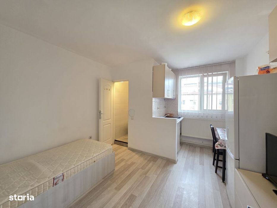 Piata Trapezului/5 minute metrou