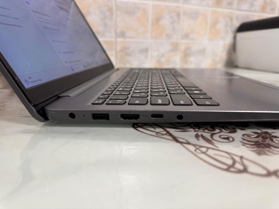 Продам ноутбук Lenovo ideapad 3