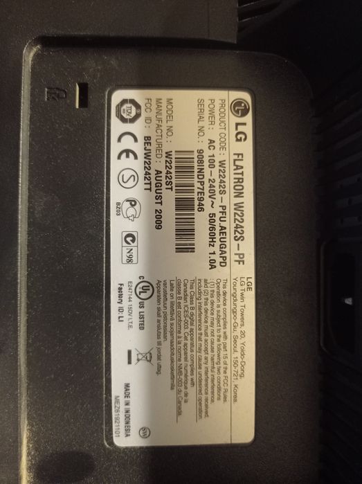 Монитор LG 22 диагональ