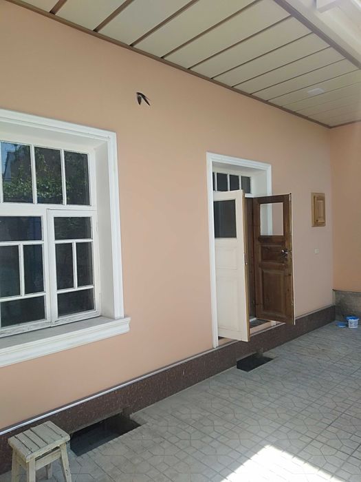 Eshik va Rom sotiladi