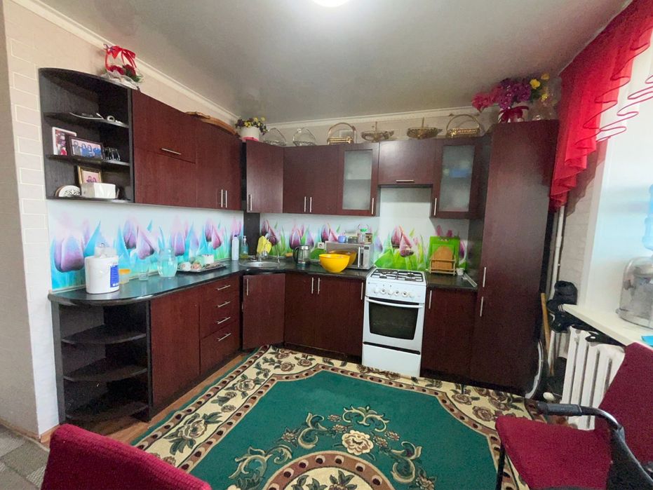 Кухонный Гарнитур срочно продам