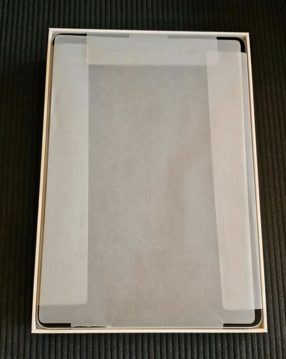 Ipad generatia a 9 a full box