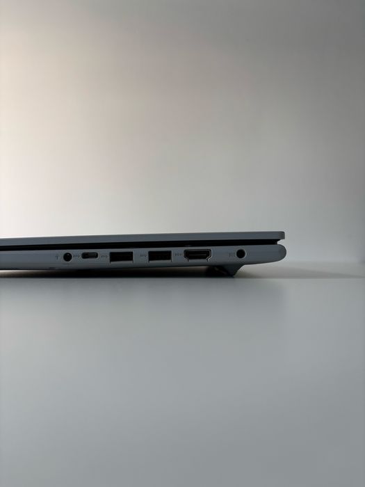 ASUS VivoBook 15, i3 12th Gen, Win 11 Pro