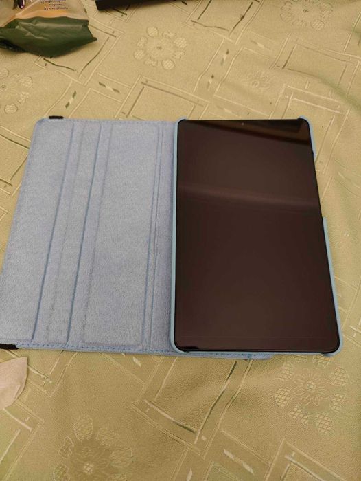 Продавам Samsung Galaxy Tab A11, 64 GB, 4 GB RAM, 4G.