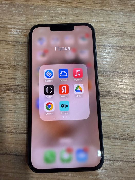 Продам Айфон 13 с документами без ремонта