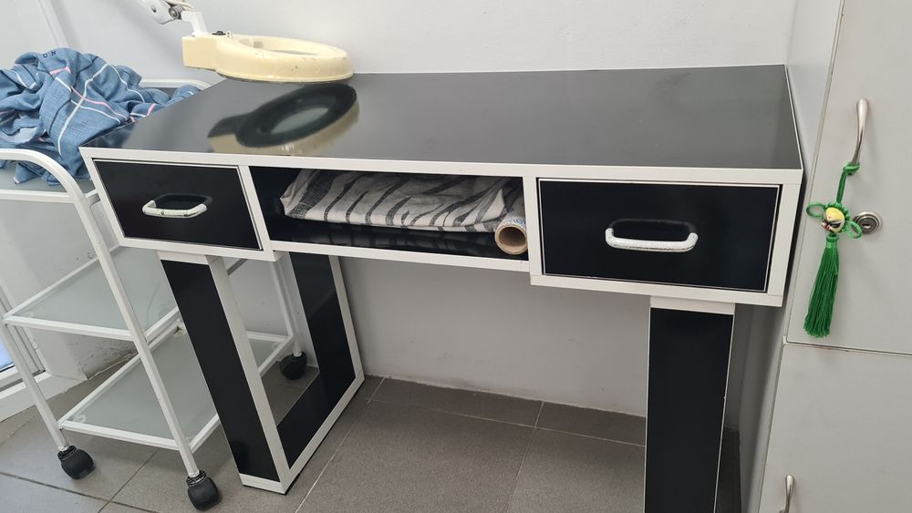 15 000 кушетка и  помощник