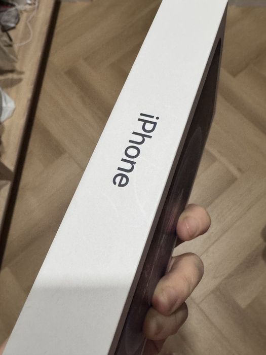 Продам 12 айфон 128гб