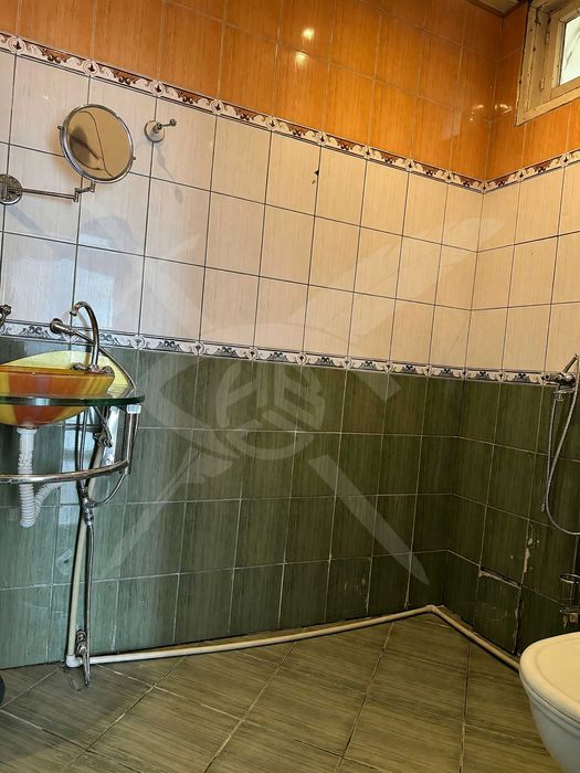 Продава се Двустаен апартамент в Бургас, Център - 66 кв.м за 2561 €/кв.м - Снимка #4