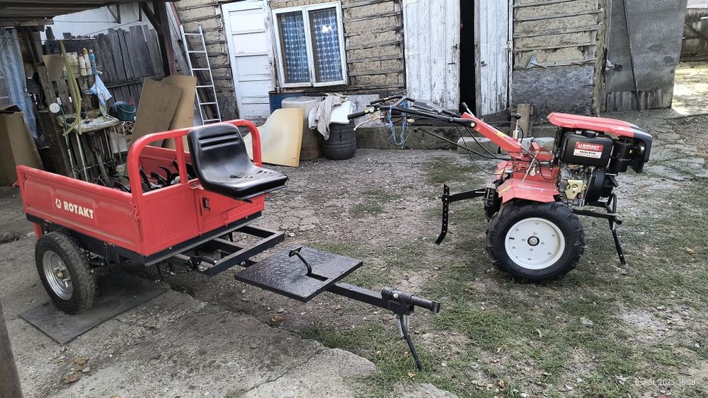 Vând motocultor nou