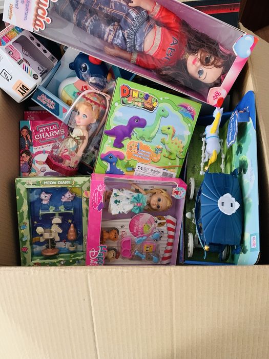 Lot jucării copii – aprox . 63 bucăți – noi