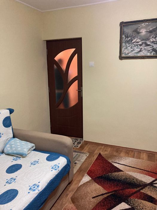 De închiriat  ap. cu 2-camere în cart Mănăștur str.Mehedinți   350 E. lunar