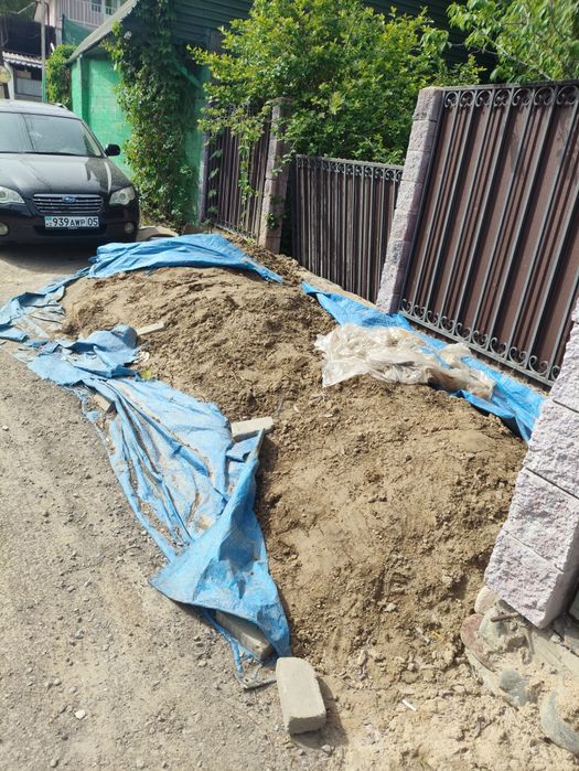 Отдам землю , глину даром