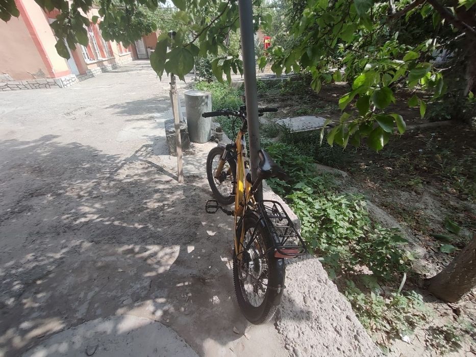 Gonchik veloseped sotiladi yangi hali
