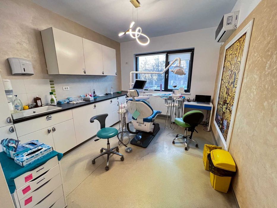 Clinica stomatologica de vanzare Bucuresti