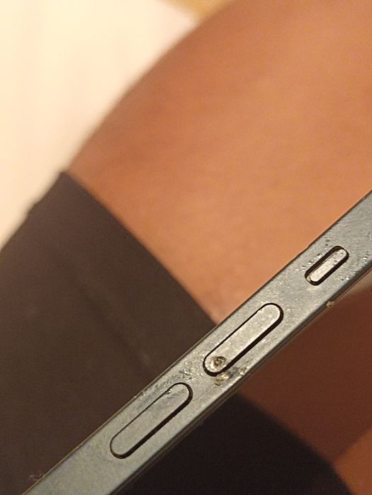 Айфон 13 128 без ремонта