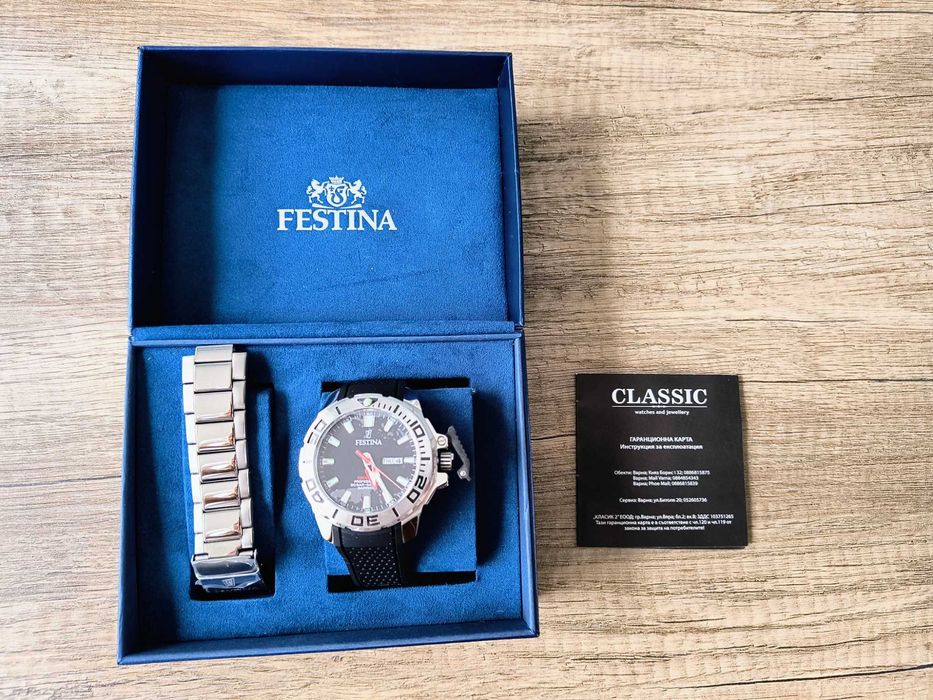 Нов часовник Festina Proffesional Diver 20 Bars . Закупен от Класик с документи