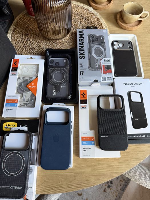 Кейс iPhone 17 Pro Native/otterbox/Spigen