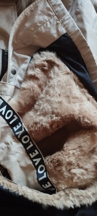 Продам парку зимнюю