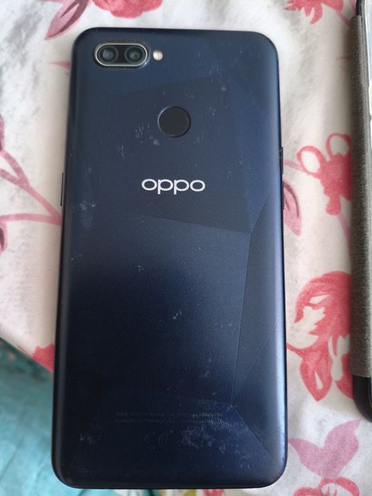 Oppo a12 продам.