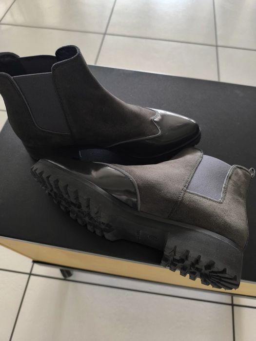 Боти Geoxe естествен велур