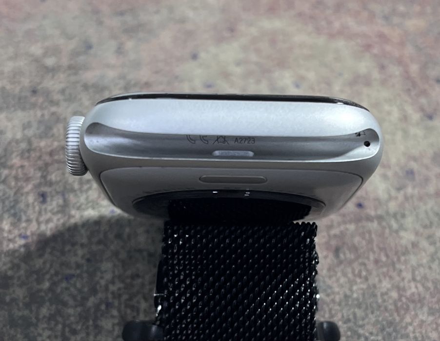 Apple Watch SE (2gen) 100%