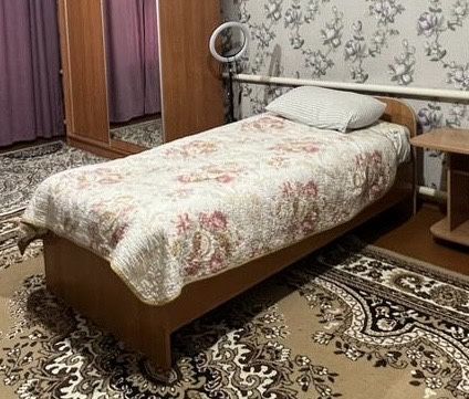 Продам односпальную кровать