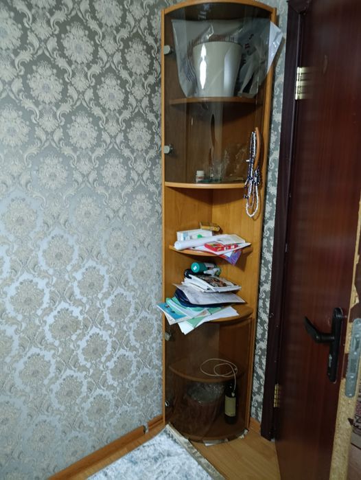 Продаётся диван и стенка