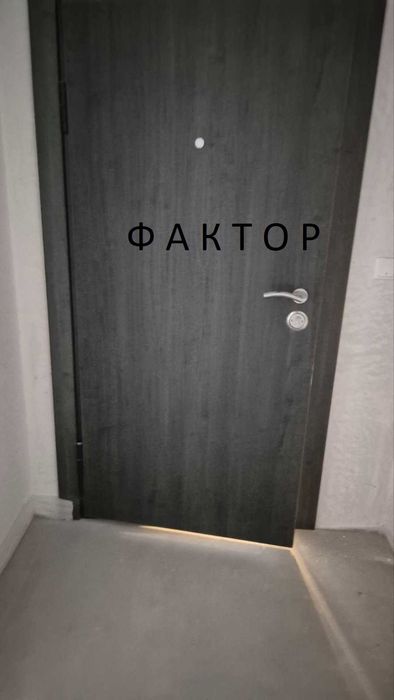 Продава се Тристаен апартамент в Пловдив, Христо Смирненски - 130 кв.м за 1916 €/кв.м - Снимка #8