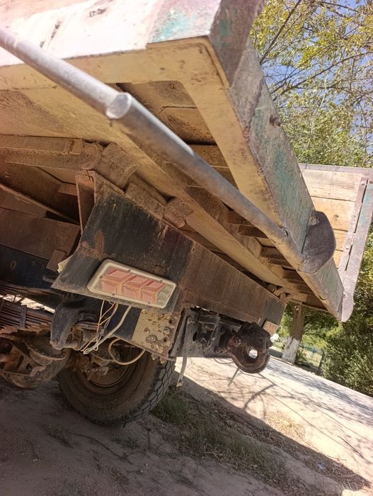 Tagida nasosi silindiri ham bor karopkani yondagi nasosi yechb olingan