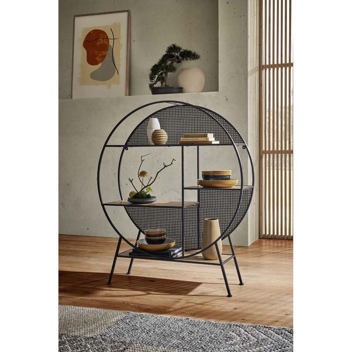 Голяма кръгла етажерка в индустриален стил