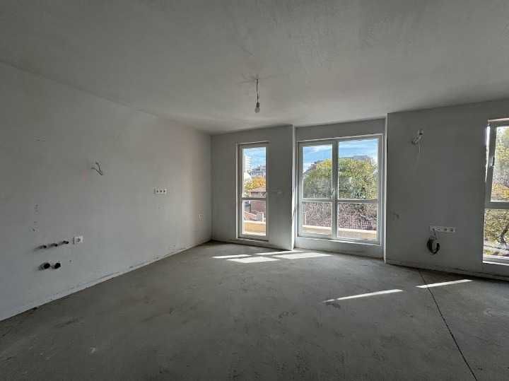 Продава се Тристаен апартамент в Пловдив, Съдийски - 99 кв.м за 1015 €/кв.м - Снимка #5